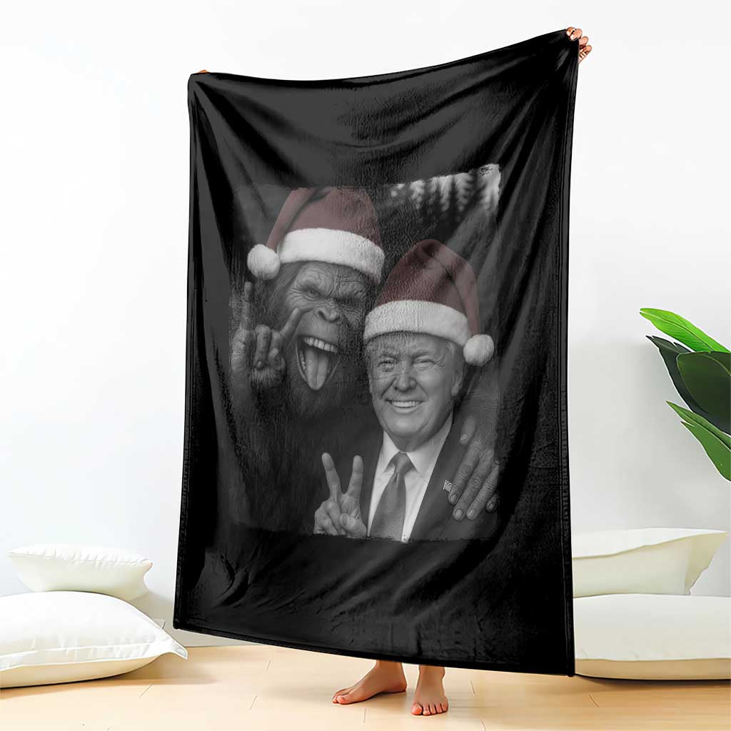 Funny Bigfoot Selfie Christmas Throw Blanket Sasquatch Trump Meme TS14 Print Your Wear