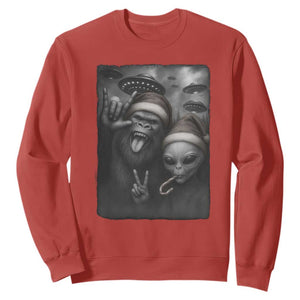 Bigfoot UFO Selife Sweatshirt Sasquatch Ailen Rock On Hand Christmas TS14 Red Print Your Wear