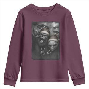 Bigfoot UFO Selife Youth Sweatshirt Sasquatch Ailen Rock On Hand Christmas TS14 Maroon Print Your Wear