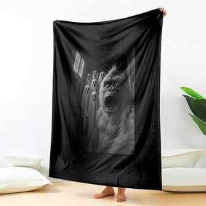 Funny Bigfoot Selfie Halloween Throw Blanket Sasquatch Ghost Haunted House TS14 Print Your Wear