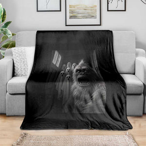 Funny Bigfoot Selfie Halloween Throw Blanket Sasquatch Ghost Haunted House TS14 Print Your Wear