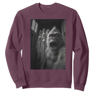 Funny Bigfoot Selfie Halloween Sweatshirt Sasquatch Ghost Haunted House TS14 Maroon Print Your Wear