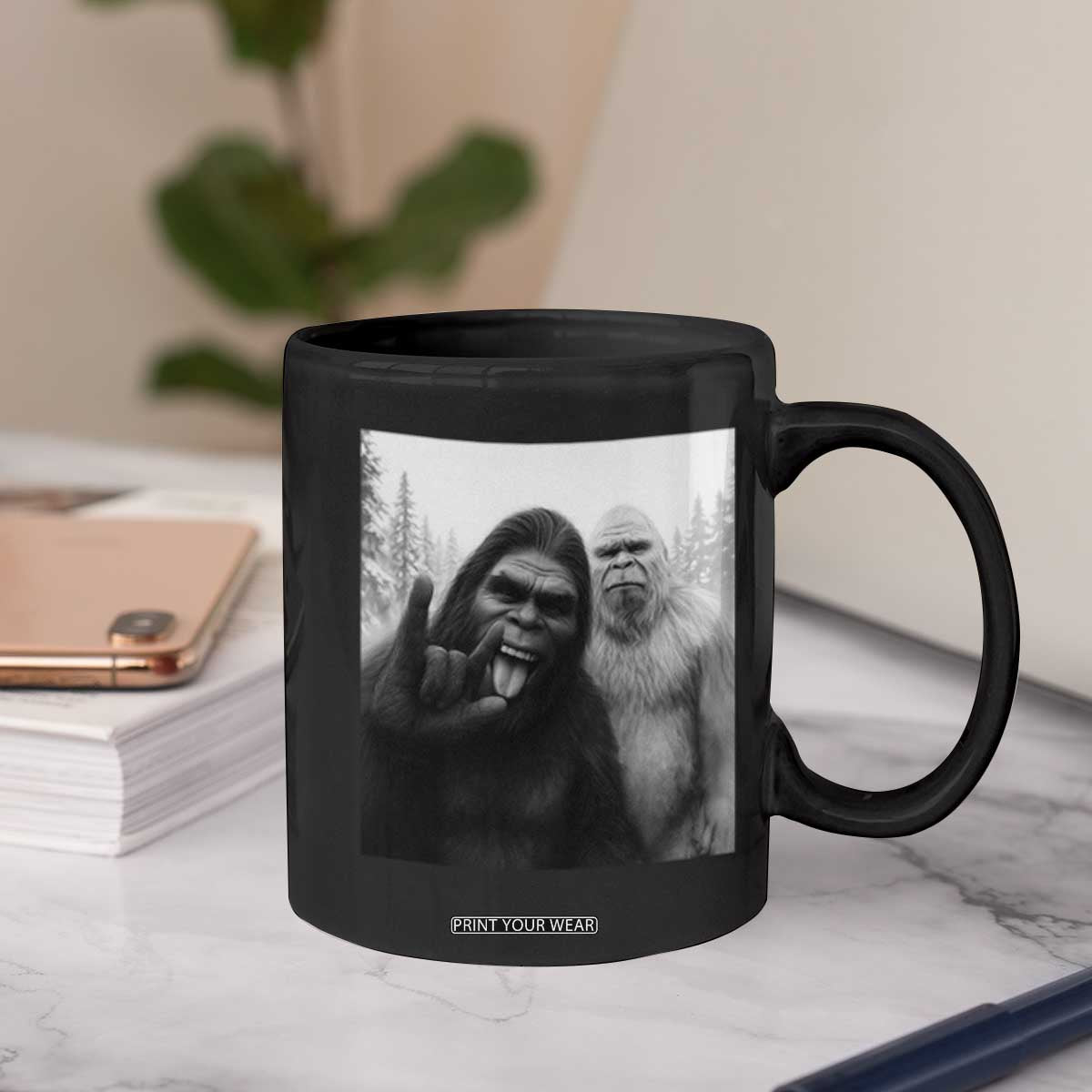 Bigfoot Selfie Christmas Coffee Mug Sasquatch Yeti Rock On Hand TS14 Print Your Wear