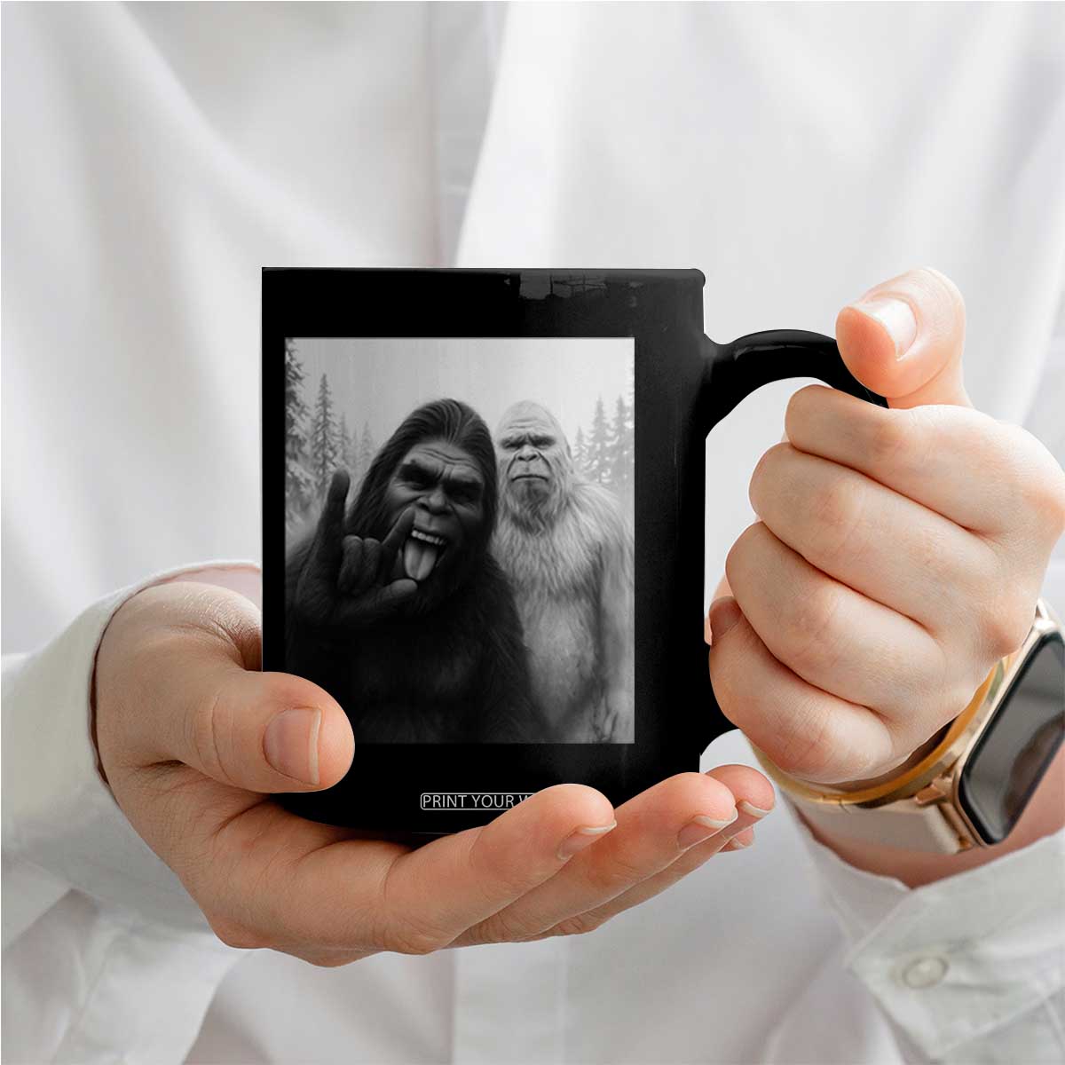 Bigfoot Selfie Christmas Coffee Mug Sasquatch Yeti Rock On Hand TS14 Print Your Wear