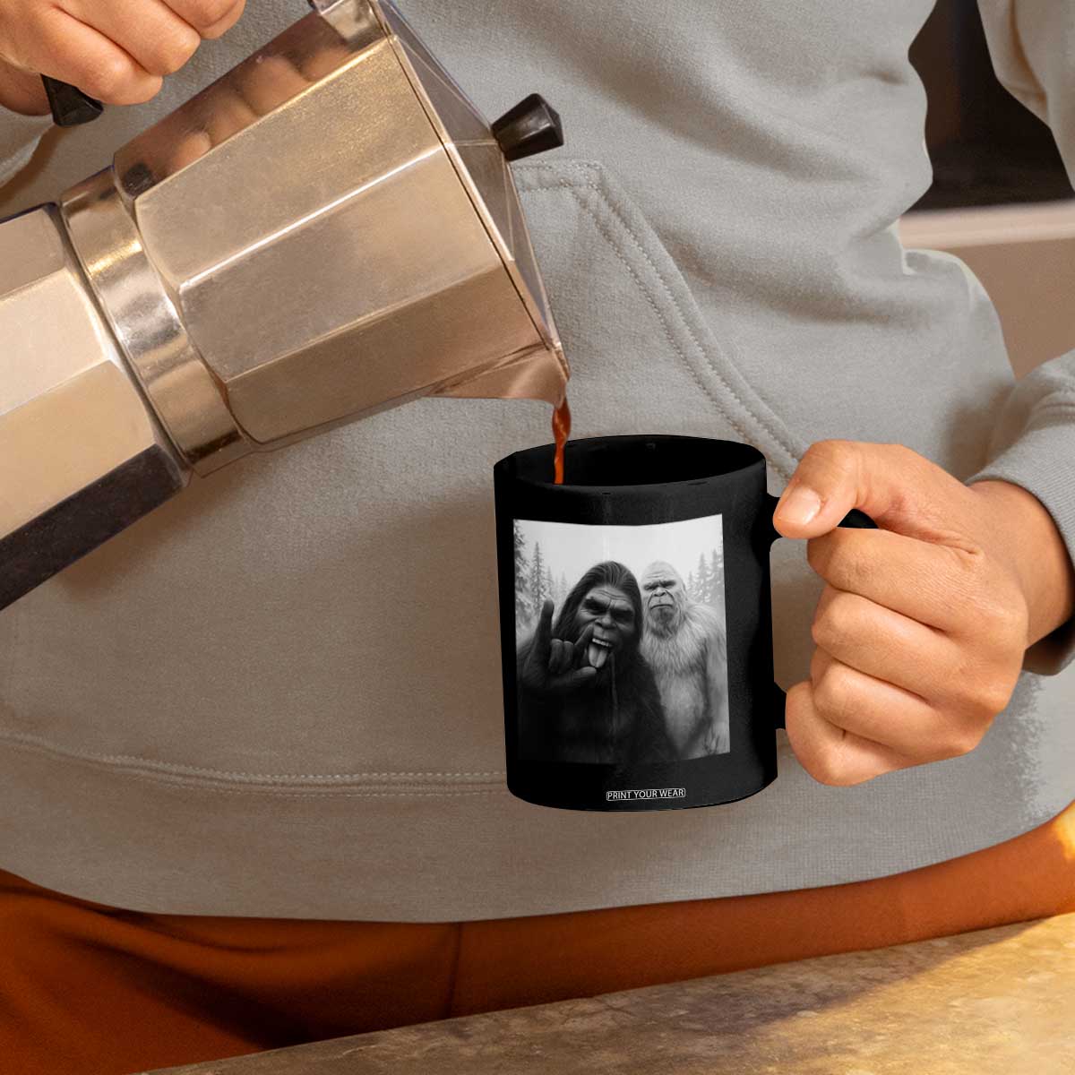 Bigfoot Selfie Christmas Coffee Mug Sasquatch Yeti Rock On Hand TS14 Print Your Wear