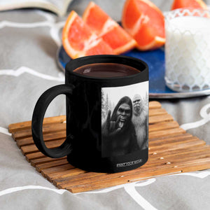 Bigfoot Selfie Christmas Coffee Mug Sasquatch Yeti Rock On Hand TS14 Print Your Wear
