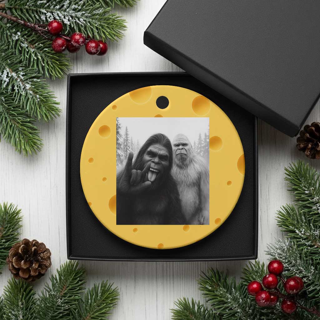 Bigfoot Selfie Xmas Ceramic Ornament Sasquatch Yeti Rock On Hand TS14 1pc Yellow Cheese Print Your Wear