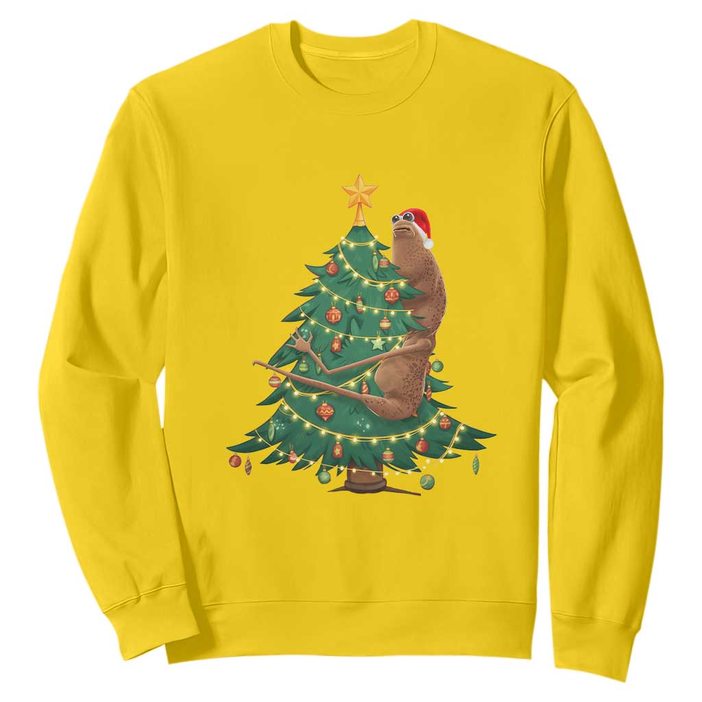 Marcus The Worm Meme Funny Christmas Sweatshirt TS14 Daisy Print Your Wear