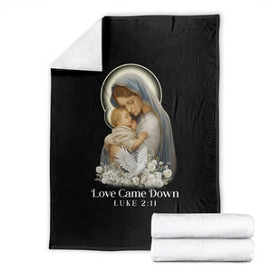 Christian Christmas Throw Blanket Love Came Down Luke 2:11 TS14 Black Print Your Wear