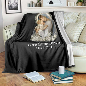 Christian Christmas Throw Blanket Love Came Down Luke 2:11 TS14 Print Your Wear