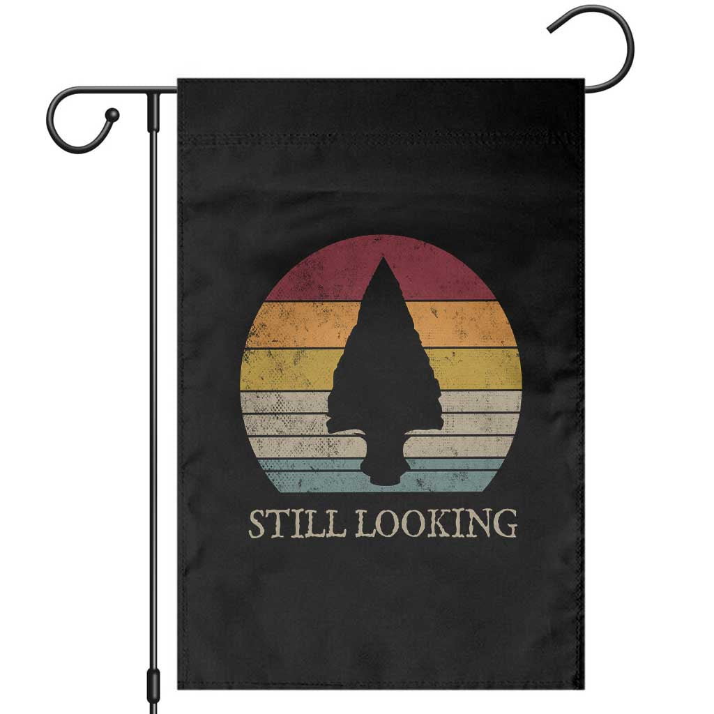 Arrowhead Hunter Native American Garden Flag Ancient Artifacts Relic Hunting Vintage Sunset TS14 Black Print Your Wear