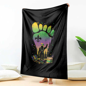 Mardi Gras Bigfoot Throw Blanket Sasquatch Forest Footprint Carnival Party TS14 Print Your Wear