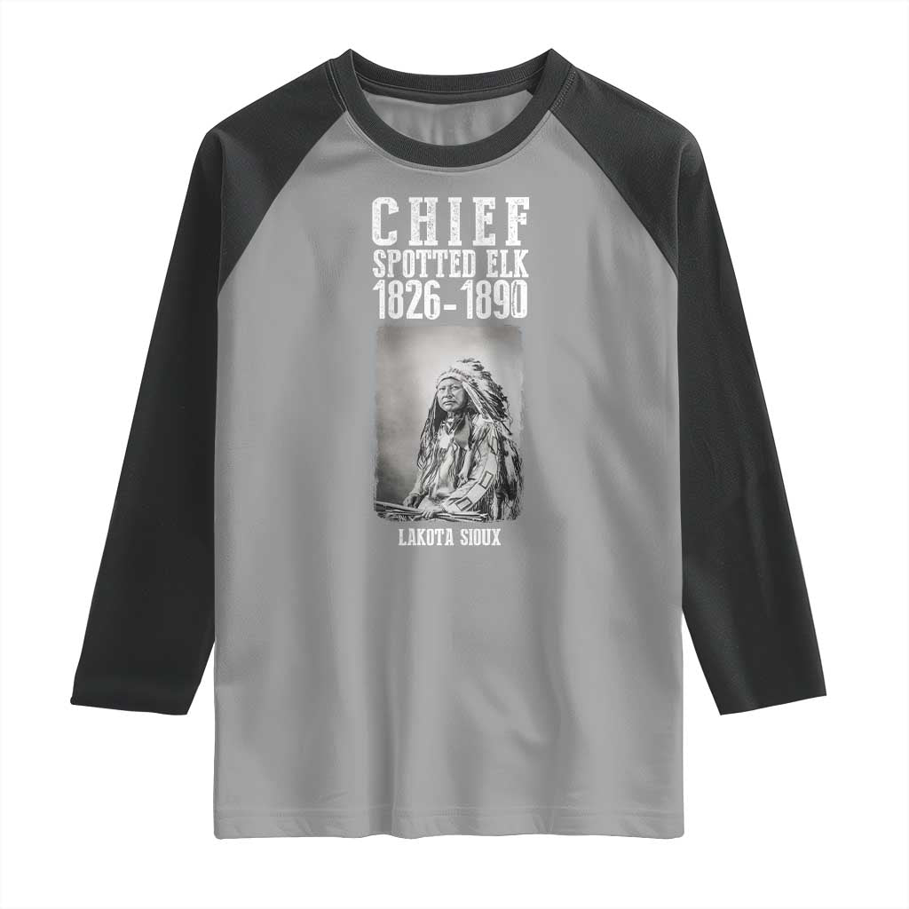 Native American Indian Chief Raglan Shirt Lakota Sioux Chief Spotted Elk TS14 Sport Gray Black Print Your Wear
