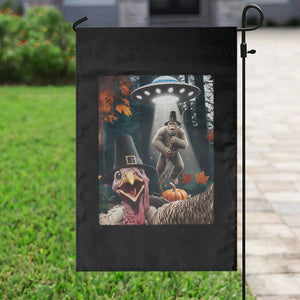 Thanksgiving Funny Bigfoot Turkey Selfie Garden Flag TS14 Print Your Wear