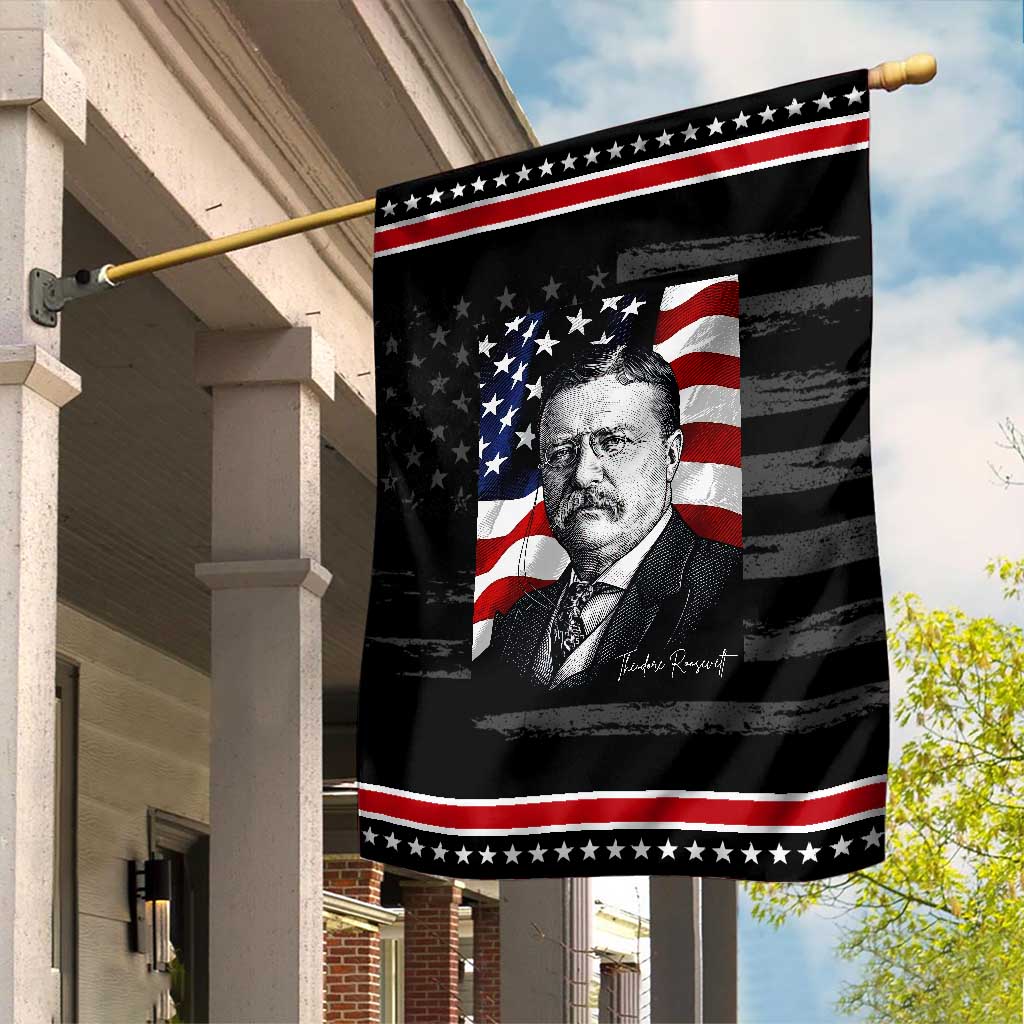 Theodore Roosevelt Patriotic American Flag President Garden Flag TS14 Distressed Black Red Print Your Wear