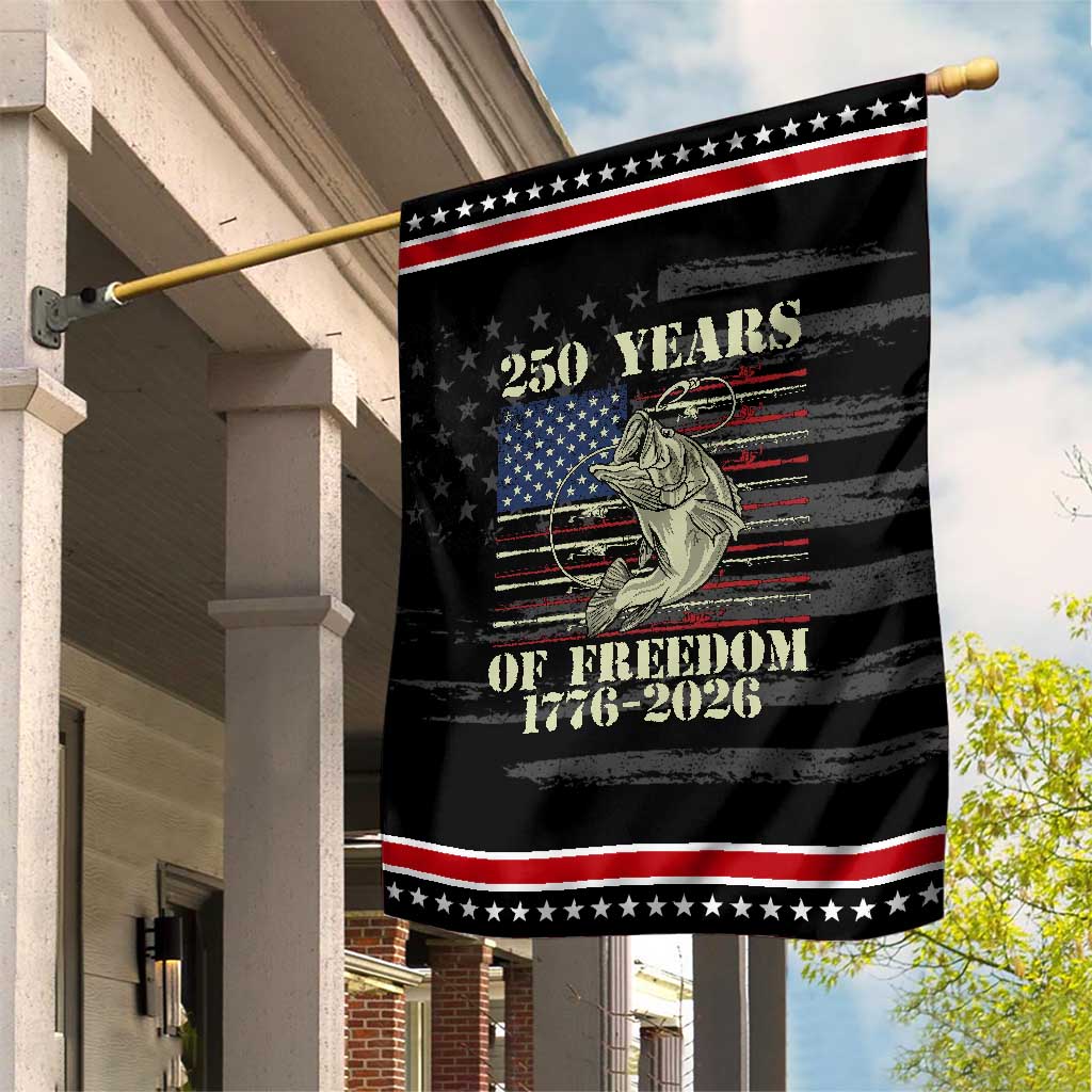 250th Anniversary USA Bass Fishing American Flag Patriotic Garden Flag TS14 Distressed Black Red Print Your Wear
