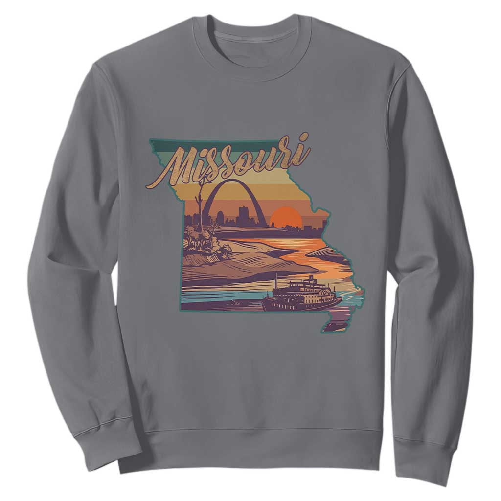 Retro Gateway Arch St Louis Missouri Map Outline Sweatshirt