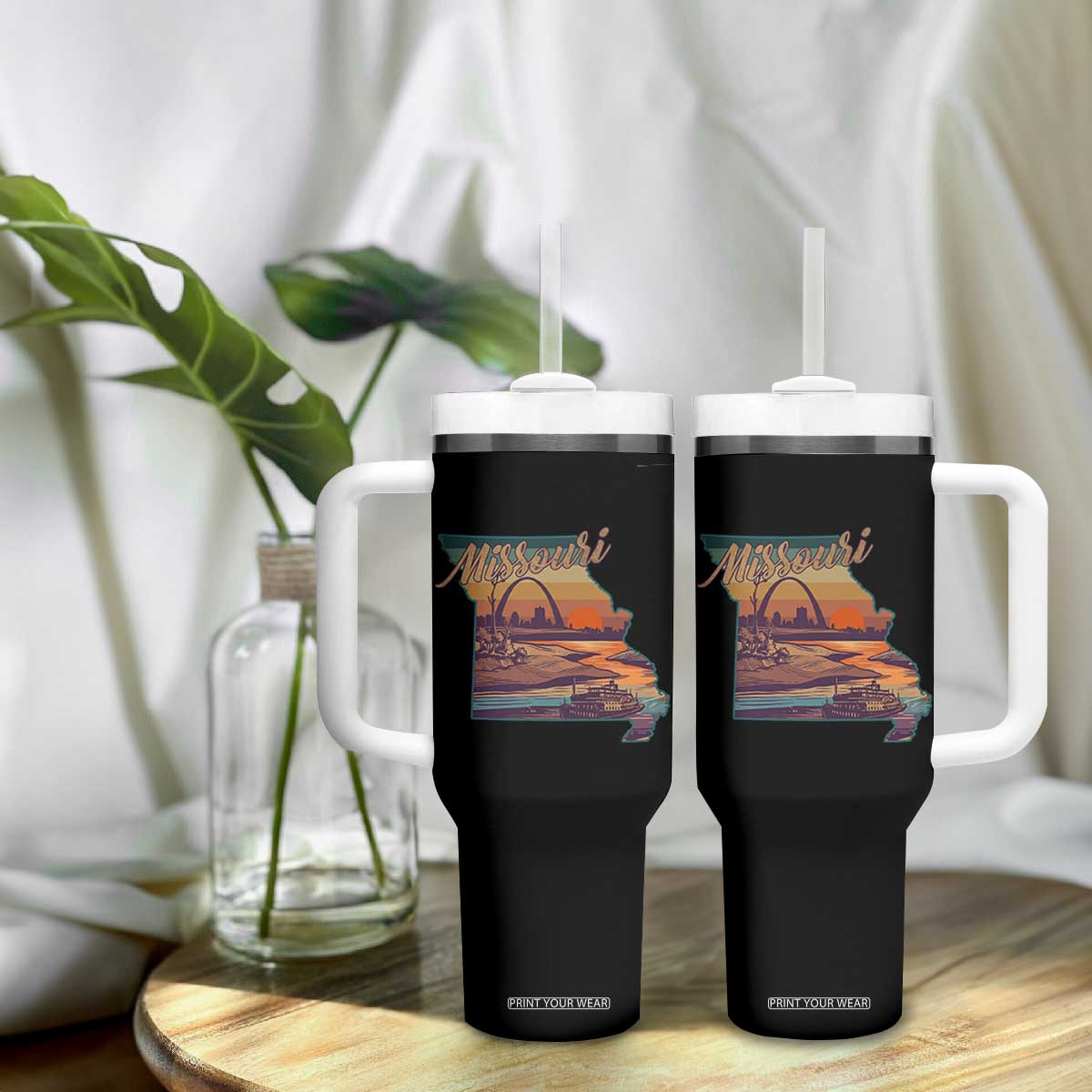 Retro Gateway Arch St Louis Missouri Map Outline Tumbler With Handle