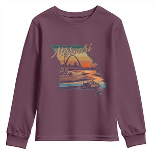 Retro Gateway Arch St Louis Missouri Map Outline Youth Sweatshirt