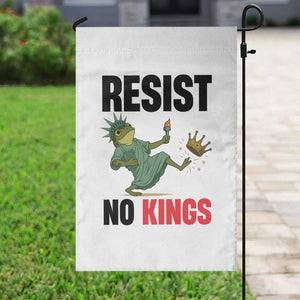 Resist Frog Garden Flag No Kings In America Political 2025 TS14 Print Your Wear