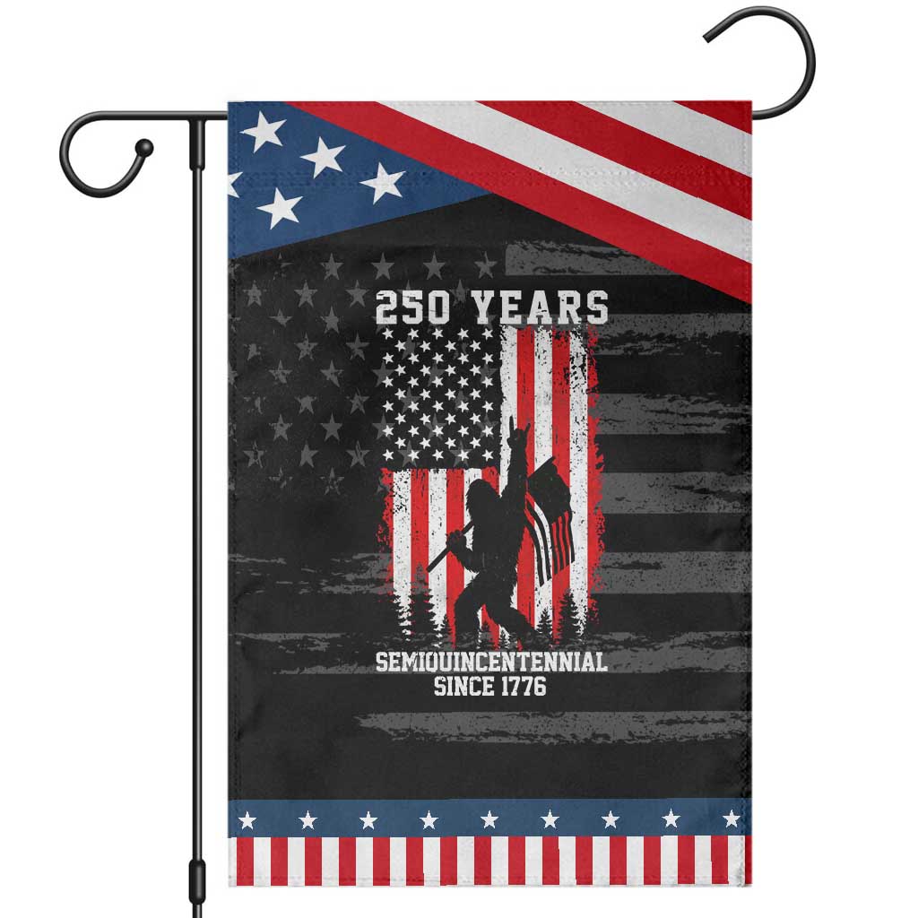 250th Anniversary USA Patriotic Garden Flag Bigfoot Patriotic American USA Flag TS14 Distressed Black Blue Print Your Wear