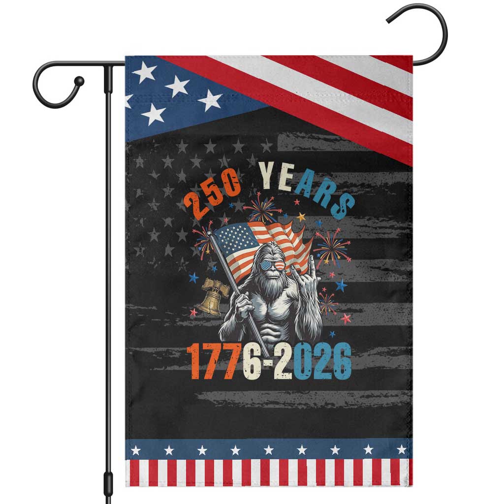 250th Anniversary USA Patriotic Garden Flag Bigfoot American Flag Patriotic 4th of July TS14 Distressed Black Blue Print Your Wear