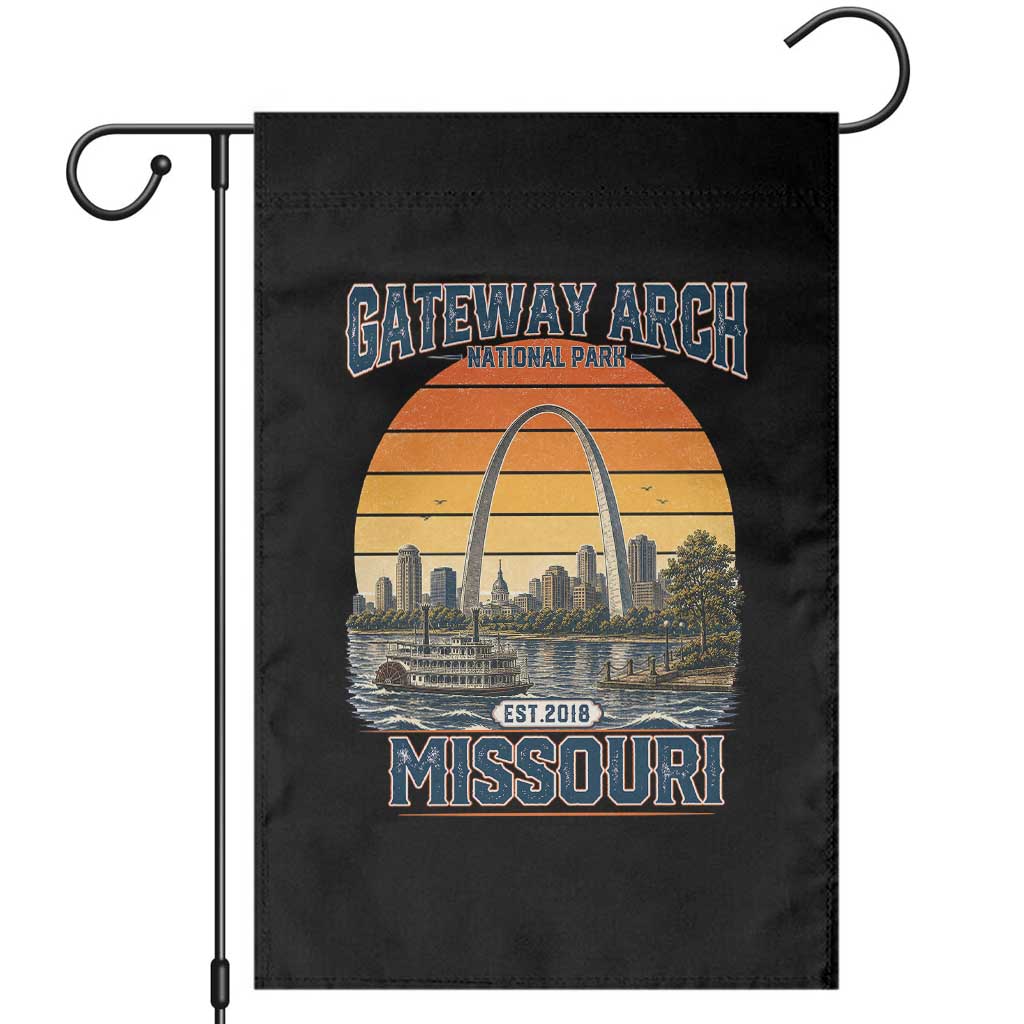 Gateway Arch National Park Garden Flag Retro St Louis Missouri Travel Souvenir Nature Gift TS14 Black Print Your Wear