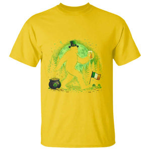 Funny Bigfoot St Patricks Day T Shirt Sasquatch Drinking Green Beer Lover TS14 Daisy Print Your Wear