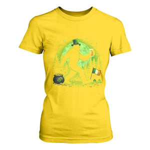 Funny Bigfoot St Patricks Day T Shirt For Women Sasquatch Drinking Green Beer Lover TS14 Daisy Print Your Wear