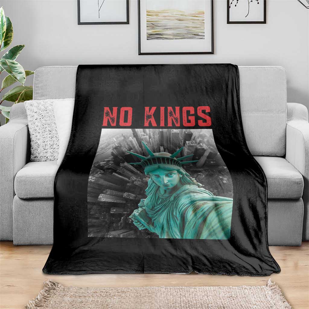 No Kings Throw Blanket Statue of Liberty Selfie Freedom TS14 Print Your Wear