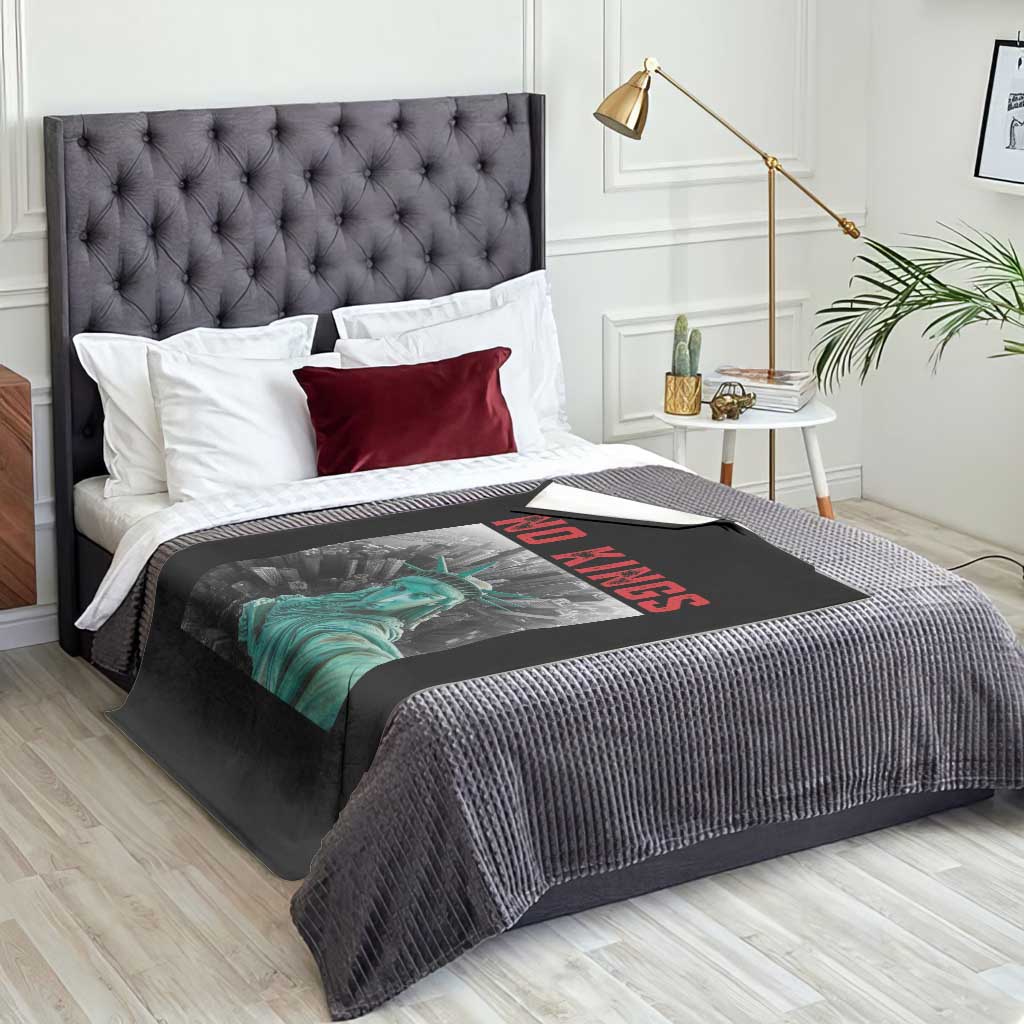 No Kings Throw Blanket Statue of Liberty Selfie Freedom TS14 Print Your Wear