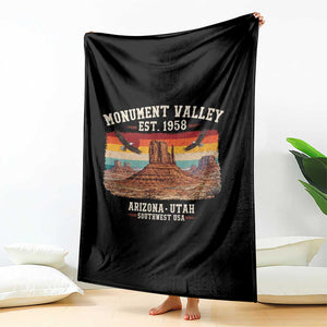 Retro Monument Valley Arizona Utah Sunset Established 1958 Throw Blanket Southwest Desert Eagle Road Trip Nature Souvenir