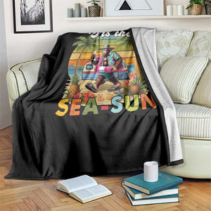 Hawaiian Bigfoot Christmas In July Throw Blanket Tis The Sea-Sun