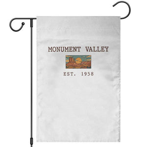 Retro Monument Valley Arizona Sunset Established 1958 Garden Flag Southwest Desert Road Trip Eagle Nature Souvenir