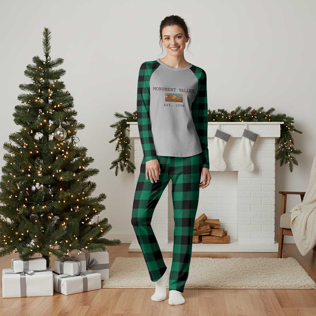 Retro Monument Valley Arizona Sunset Established 1958 Plaid Pajama Set Southwest Desert Road Trip Eagle Nature Souvenir