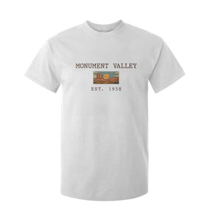 Retro Monument Valley Arizona Sunset Established 1958 T Shirt For Kid Southwest Desert Road Trip Eagle Nature Souvenir