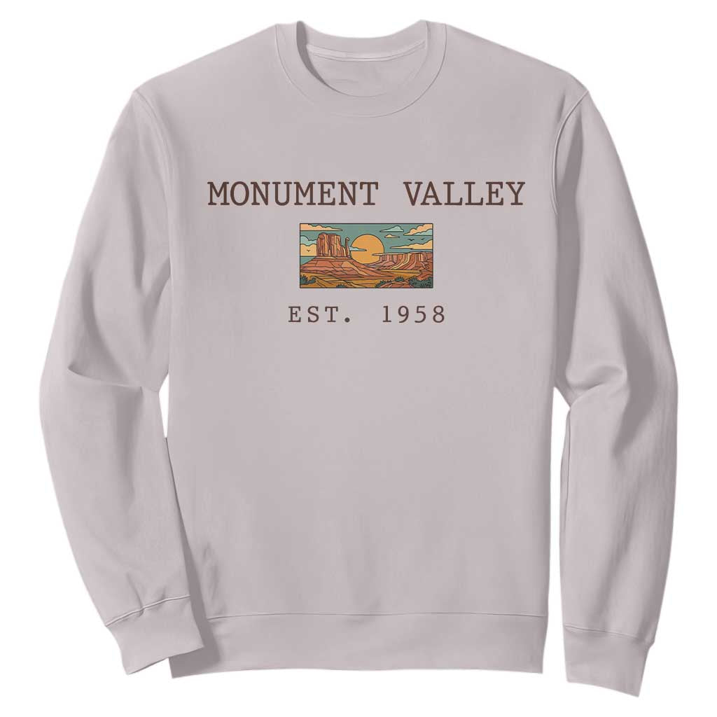 Retro Monument Valley Arizona Sunset Established 1958 Sweatshirt Southwest Desert Road Trip Eagle Nature Souvenir