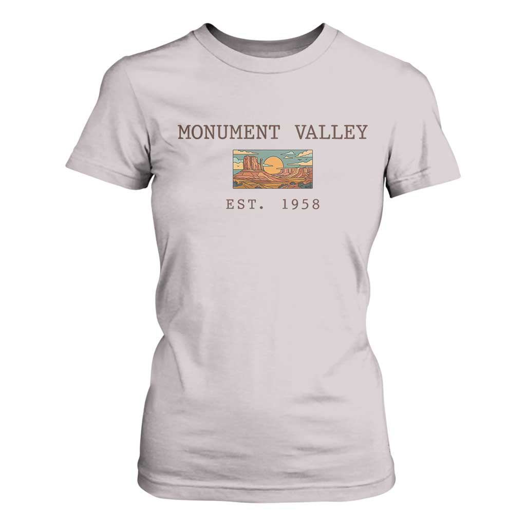 Retro Monument Valley Arizona Sunset Established 1958 T Shirt For Women Southwest Desert Road Trip Eagle Nature Souvenir
