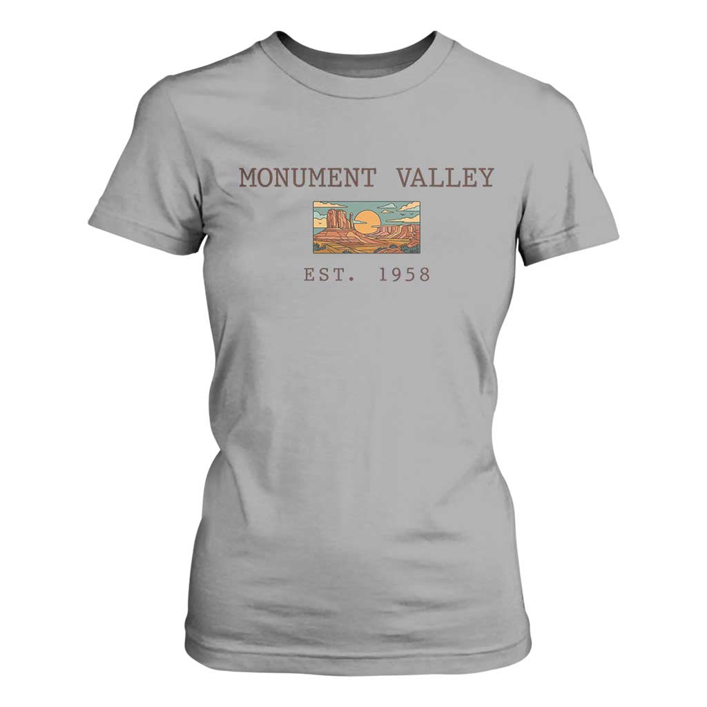 Retro Monument Valley Arizona Sunset Established 1958 T Shirt For Women Southwest Desert Road Trip Eagle Nature Souvenir