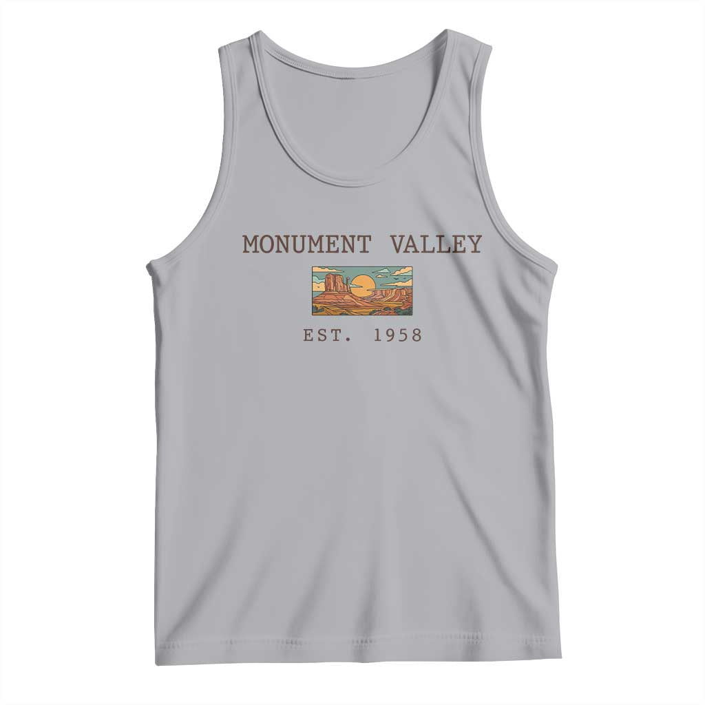 Retro Monument Valley Arizona Sunset Established 1958 Tank Top Southwest Desert Road Trip Eagle Nature Souvenir