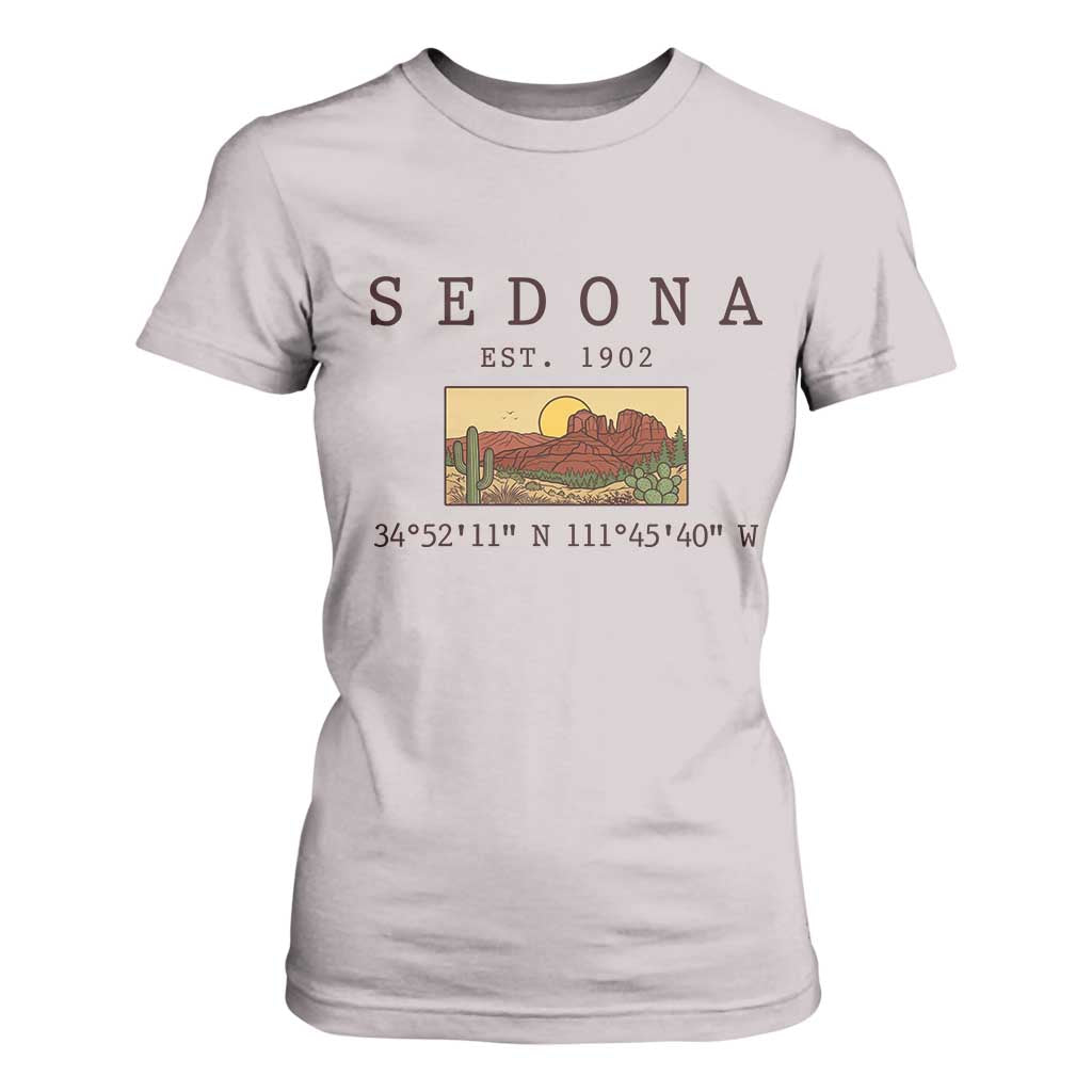 Vintage Sedona Arizona Established 1902 T Shirt For Women Southwest Desert Cactus Scenic Nature Souvenir