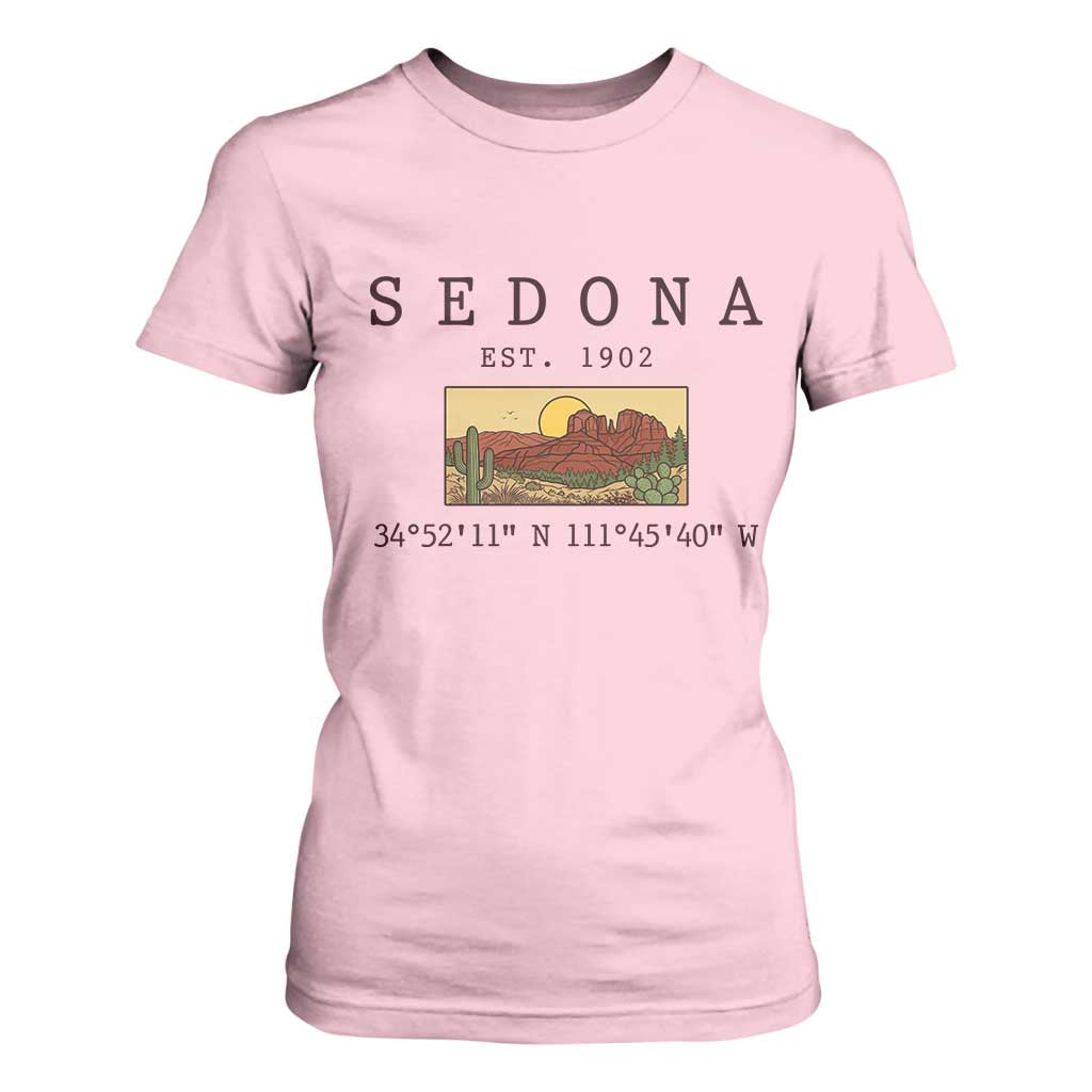Vintage Sedona Arizona Established 1902 T Shirt For Women Southwest Desert Cactus Scenic Nature Souvenir