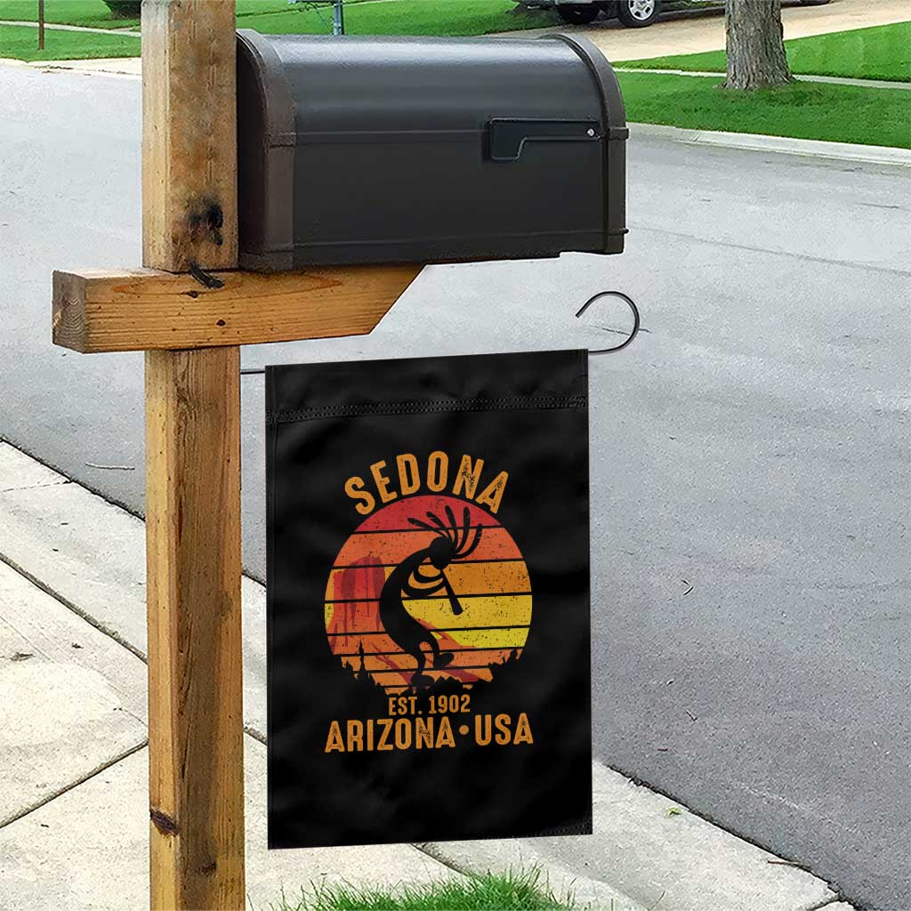 Retro Sedona Arizona Dancing Kokopelli Garden Flag Southwest Native Symbol Desert Heritage Established 1902