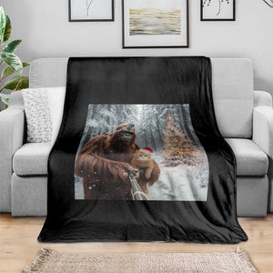 Funny Bigfoot With Cat Selfie Christmas Throw Blanket TS14 Print Your Wear