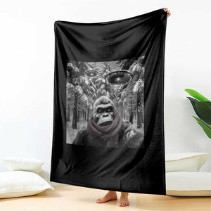 Funny Bigfoot Selfie Throw Blanket Sasquatch Alien UFO Christmas TS14 Print Your Wear