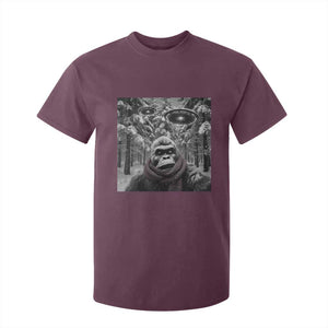 Funny Bigfoot Selfie T Shirt For Kid Sasquatch Alien UFO Christmas TS14 Maroon Print Your Wear