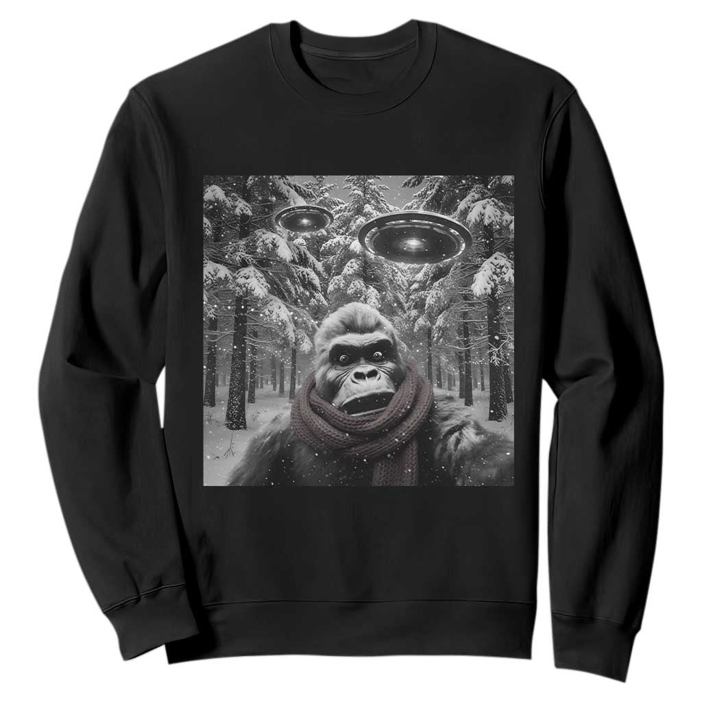 Funny Bigfoot Selfie Sweatshirt Sasquatch Alien UFO Christmas TS14 Black Print Your Wear