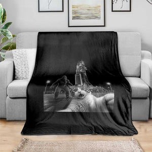 Funny Cat Selfie with Bigfoot Throw Blanket Back To The Moon Mission 2026 TS14 Print Your Wear