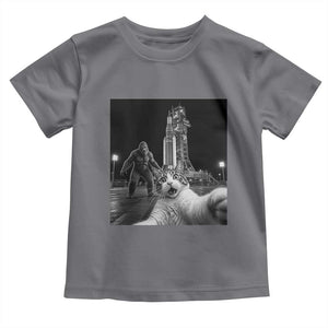 Funny Cat Selfie with Bigfoot Toddler T Shirt Back To The Moon Mission 2026 TS14 Charcoal Print Your Wear