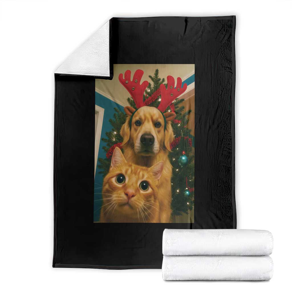 Funny Cat With Dog Selfie Christmas Throw Blanket Pet Lover Xmas Gift TS14 Black Print Your Wear